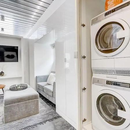 Kcm Mikros Smart Apartments 8 Кливленд Экстерьер фото